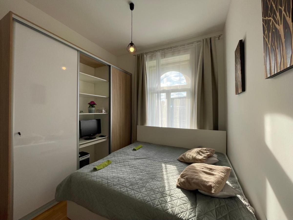 Luxurious Studio Casa Royal Apartment